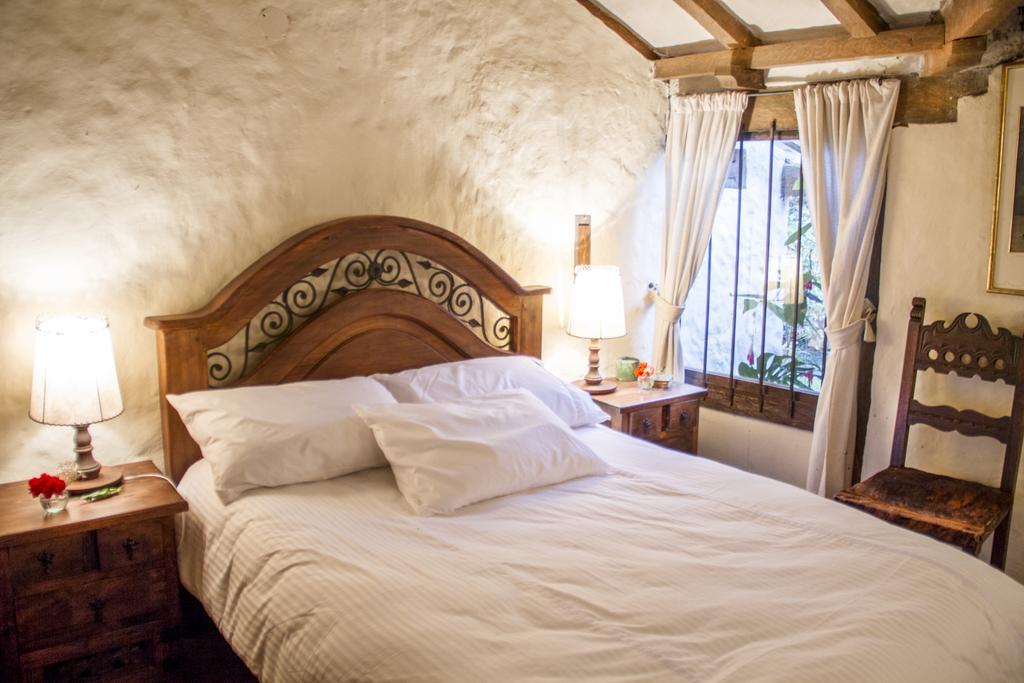 Hotel Rincon De La Montana Cota Екстериор снимка
